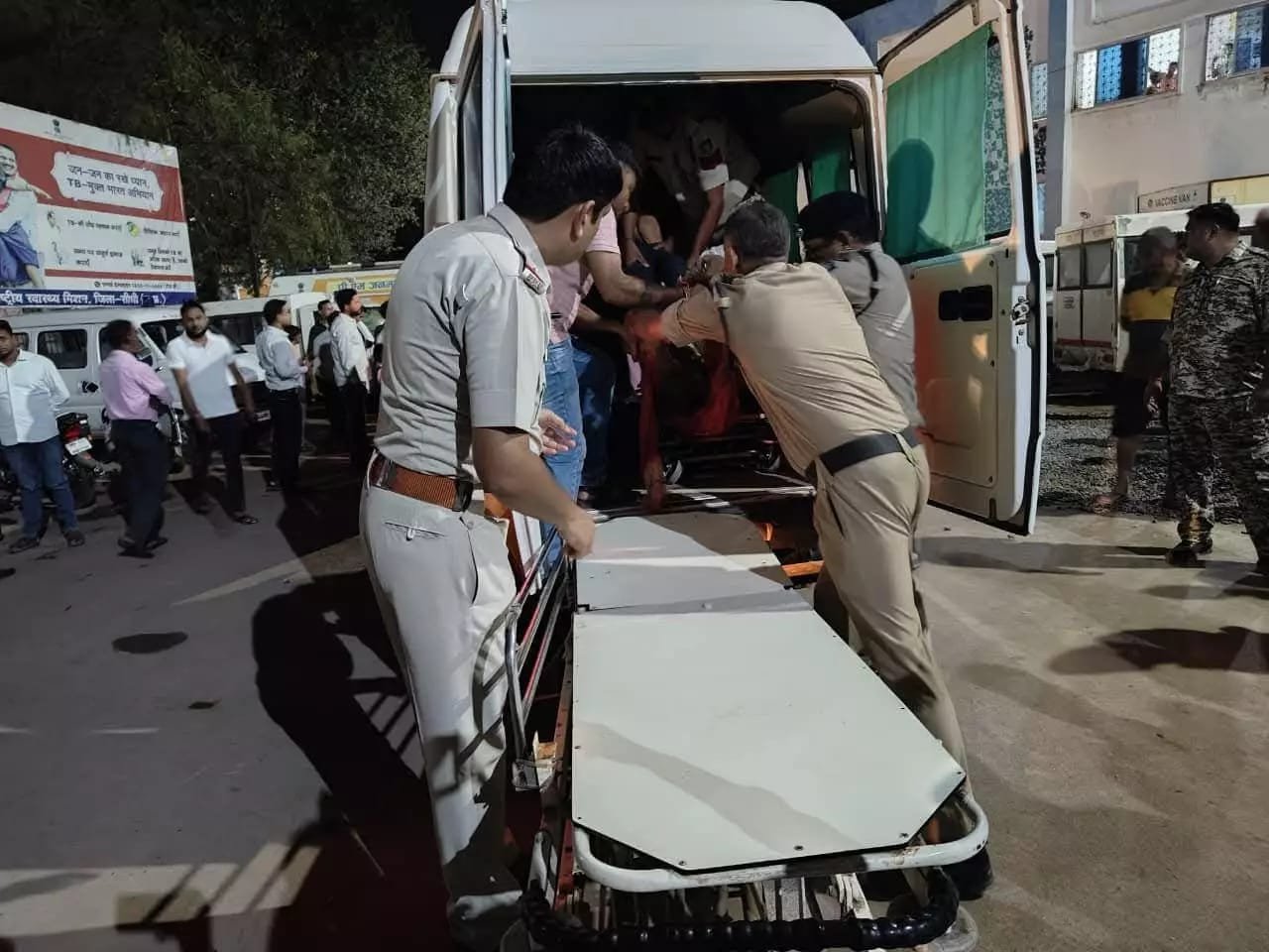 सीधी सड़क हादसा