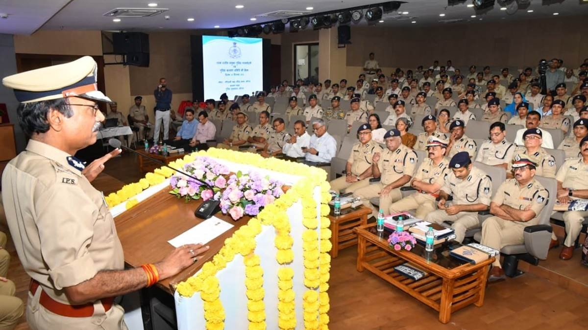 मध्य प्रदेश में पुलिसकर्मियों के निधन पर परोपकार निधि से परिवार को मिलेगी 5 लाख की मदद